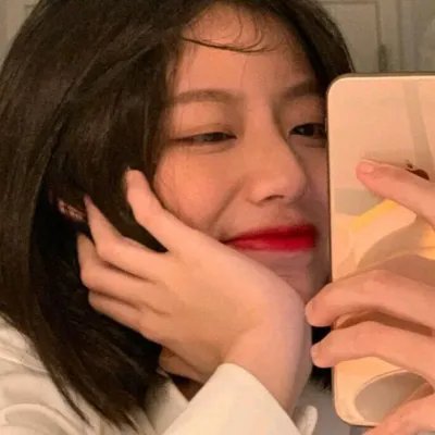 黑夜里的眼睛